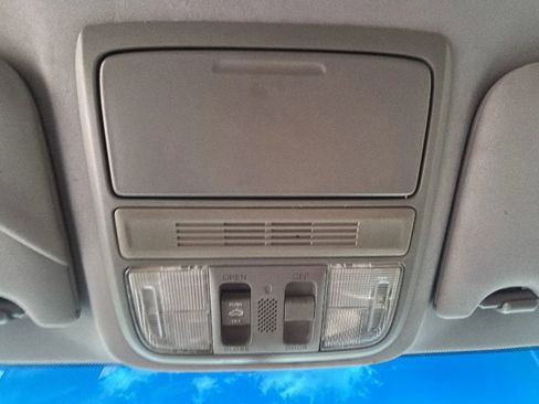 Used 2010 Honda Accord EX image 29