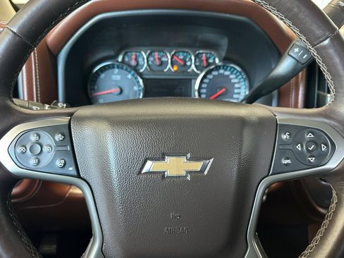 Used 2017 Chevrolet Silverado 1500 High Country RWD image 21
