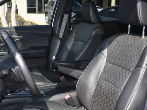 Used 2019 Honda Passport EX-L image 13