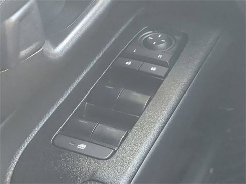 Certified 2025 Toyota 4Runner SR5 image 22