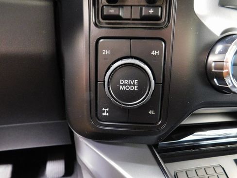 New 2026 Ford F350 Lariat w/ FX4 Off-Road Package image 26