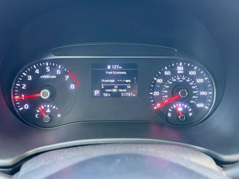 Used 2022 Kia Soul LX image 17