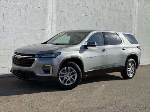 Used 2023 Chevrolet Traverse LS w/ Safety Package image 1