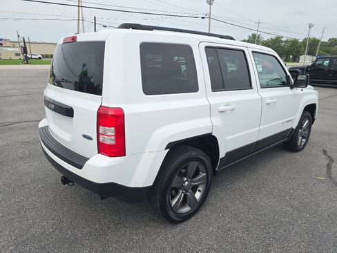 Used 2015 Jeep Patriot High Altitude AWD/4WD image 6