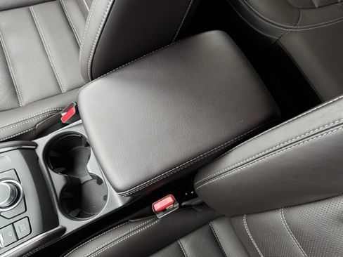 Certified 2025 MAZDA CX-5 Signature image 19