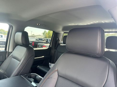 New 2026 Ford F250 Lariat w/ Chrome Package image 18