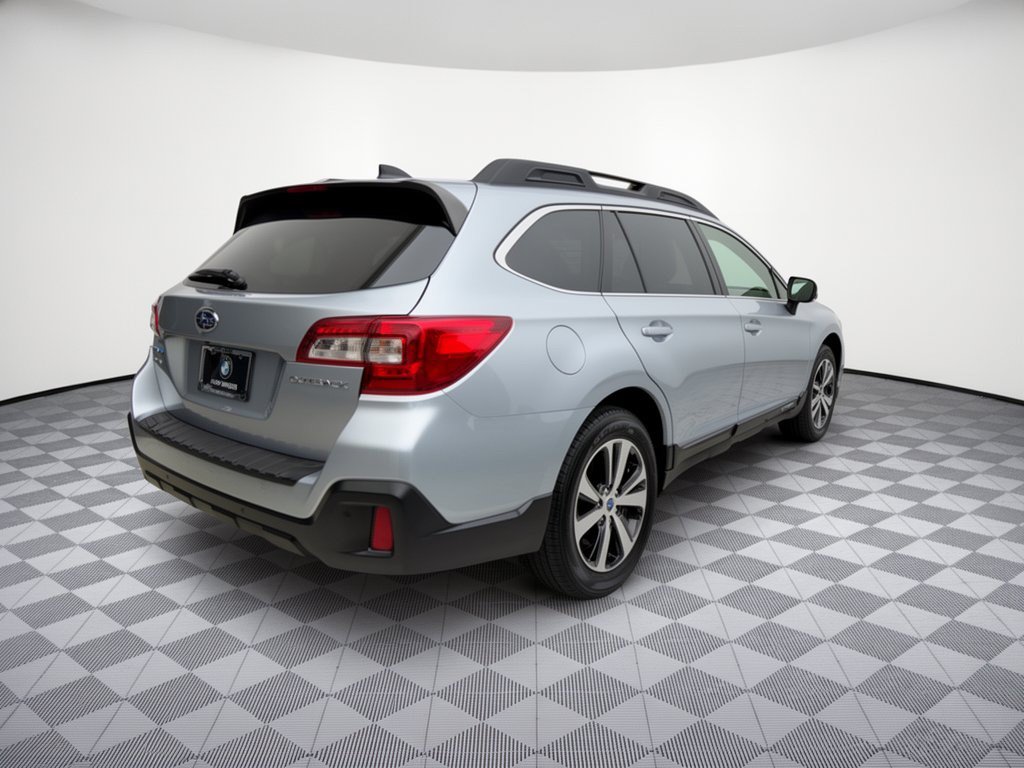 Used 2019 Subaru Outback 2.5i Limited AWD/4WD image 9