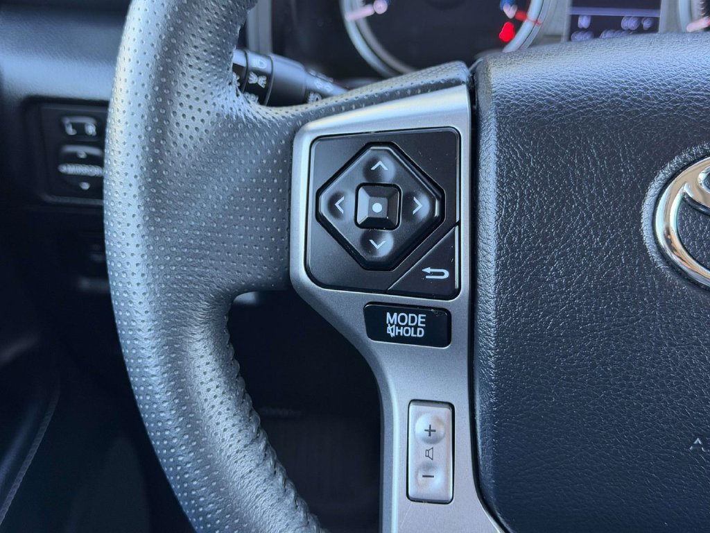 Certified 2019 Toyota 4Runner SR5 Premium AWD/4WD image 9