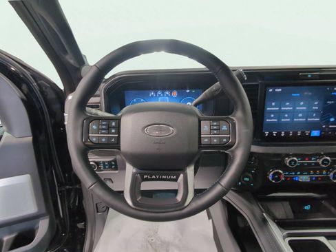 Used 2026 Ford F250 Platinum AWD/4WD image 18