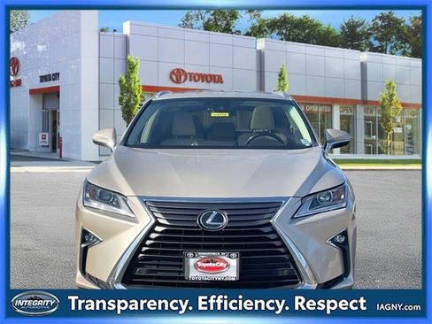 Used 2019 Lexus RX 350 AWD image 2