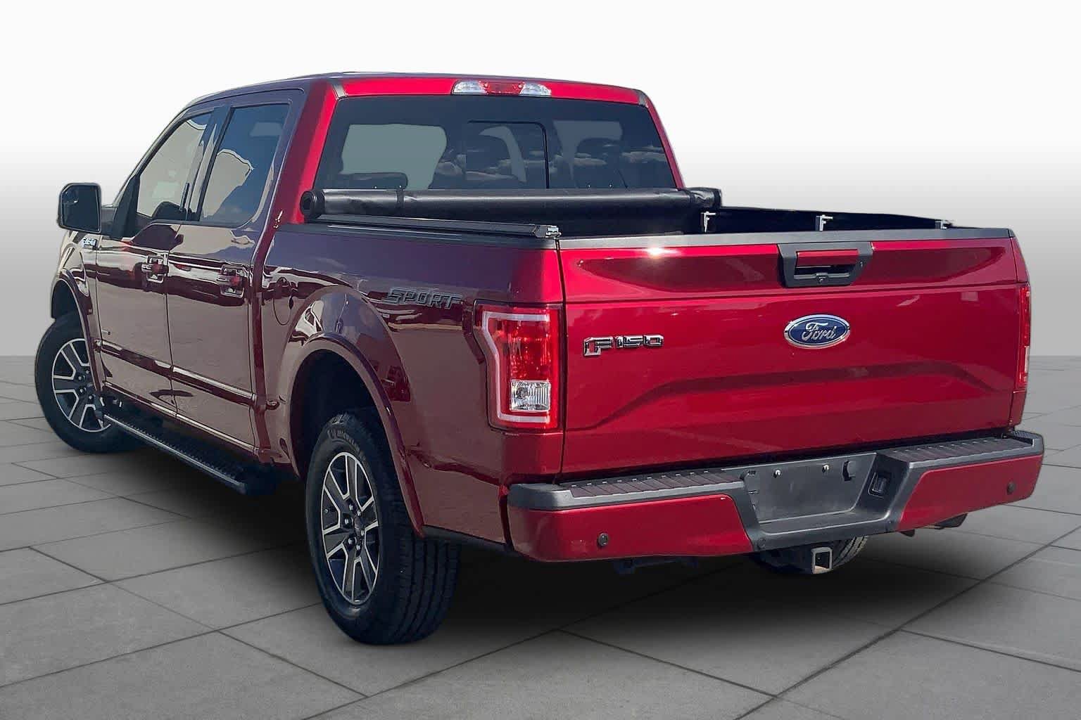 Used 2017 Ford F150 XLT w/ Equipment Group 302A Luxury RWD image 11