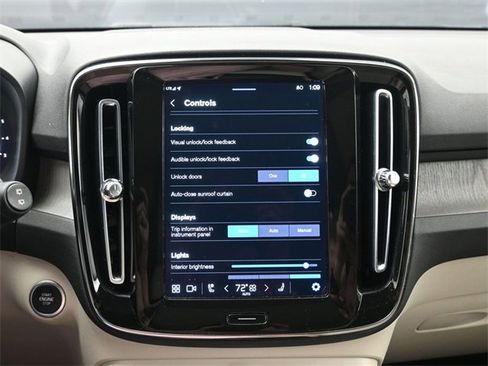 Used 2023 Volvo XC40 B5 Plus w/ Driver Assist Package image 17