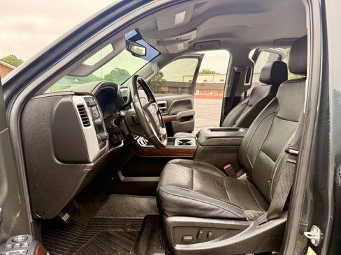 Used 2018 GMC Sierra 2500 SLT AWD/4WD image 10