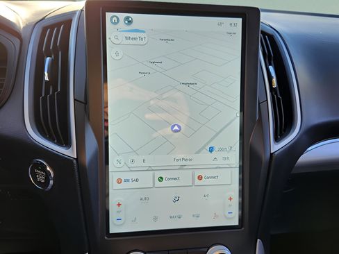 Used 2022 Ford Edge SEL w/ Sport Appearance Package image 33