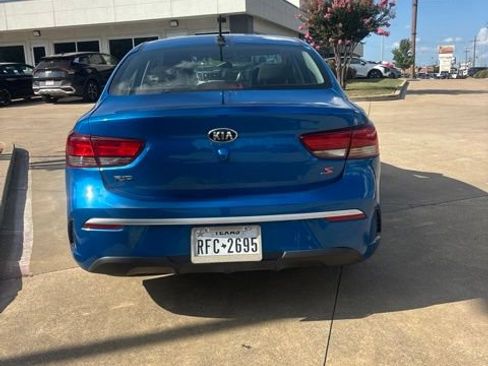 Used 2021 Kia Rio S FWD image 10