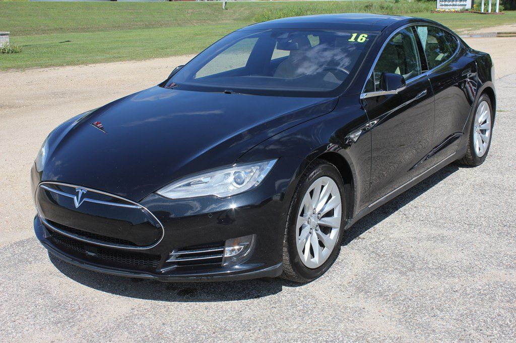 Used 2016 Tesla Model S P90D AWD/4WD image 2