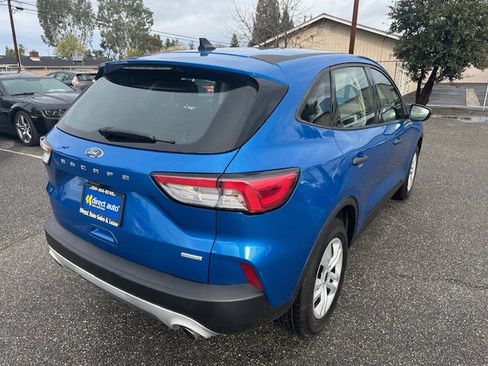 Used 2020 Ford Escape S image 8