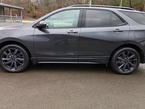 Used 2022 Chevrolet Equinox RS w/ RS Leather Package image 15