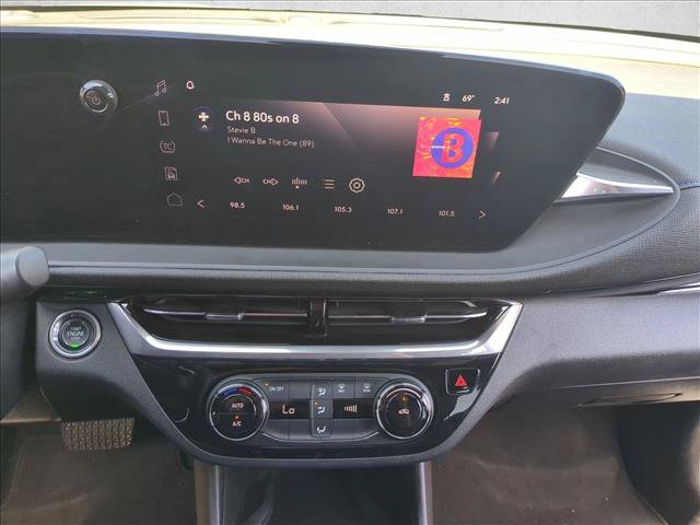 Used 2024 Buick Envista Sport Touring w/ Convenience II Package FWD image 14