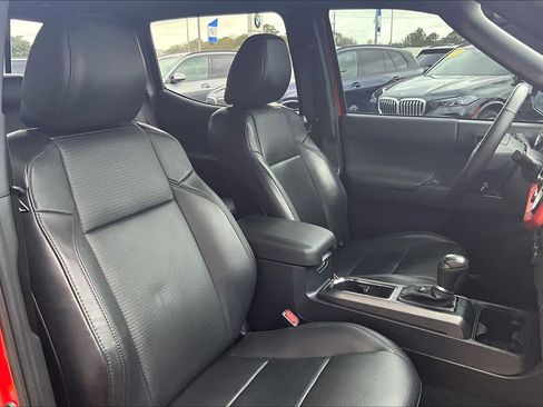 Used 2018 Toyota Tacoma TRD Sport image 8