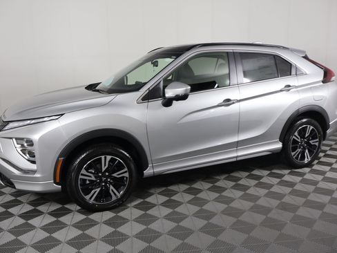 New 2026 Mitsubishi Eclipse Cross SEL AWD/4WD image 9