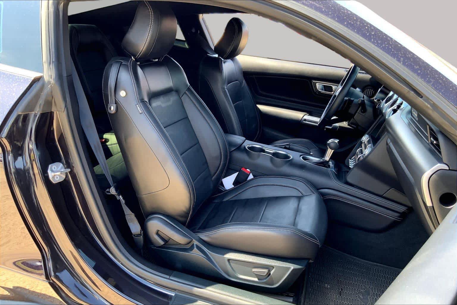 Used 2023 Ford Mustang GT Premium w/ Equipment Group 401A RWD image 9