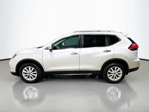 Used 2017 Nissan Rogue SV AWD/4WD image 10