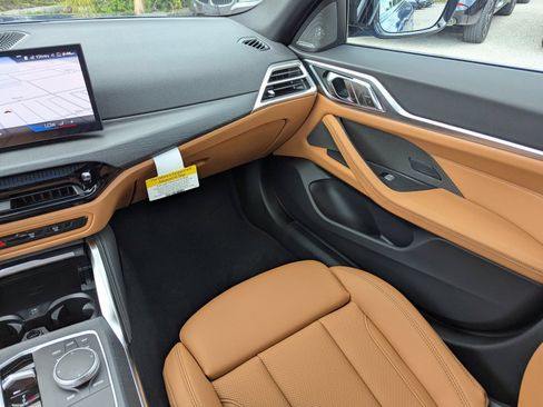 New 2026 BMW 440i xDrive w/ Premium Package AWD/4WD image 14