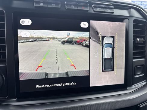 Certified 2024 Ford F350 Platinum w/ Tremor Off-Road Package image 16