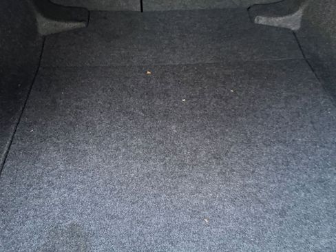 Used 2025 Toyota Corolla LE image 29