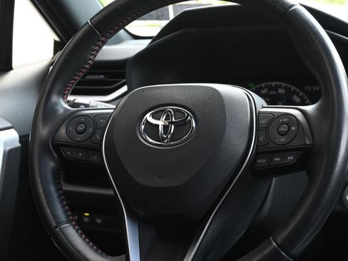 Used 2021 Toyota RAV4 SE w/ Weather & Moonroof Package AWD/4WD image 29