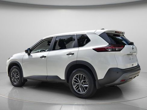 Used 2023 Nissan Rogue S FWD image 7
