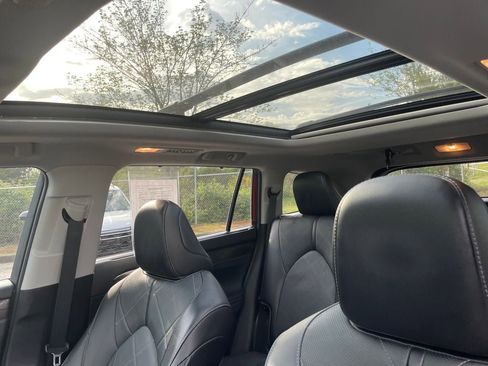 Used 2022 Toyota Highlander Platinum AWD/4WD image 21