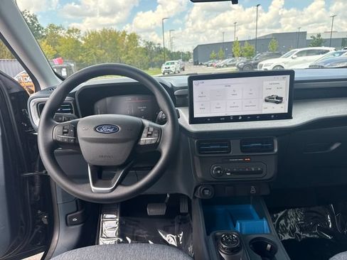 Used 2025 Ford Maverick XLT FWD image 15