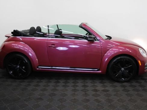 Used 2017 Volkswagen Beetle #PinkBeetle FWD image 7