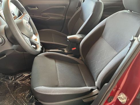 Used 2025 Nissan Versa SV image 24