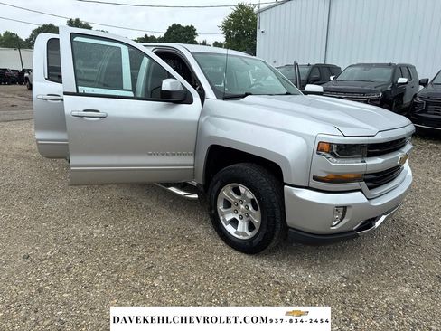 Certified 2018 Chevrolet Silverado 1500 LT w/ All Star Edition AWD/4WD image 33