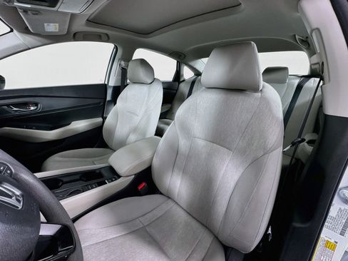 Certified 2023 Honda Accord EX image 20