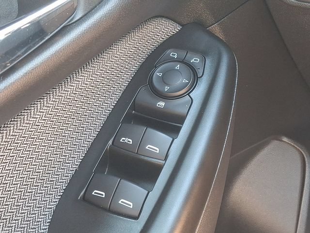 Used 2025 Chevrolet TrailBlazer LT AWD/4WD image 24