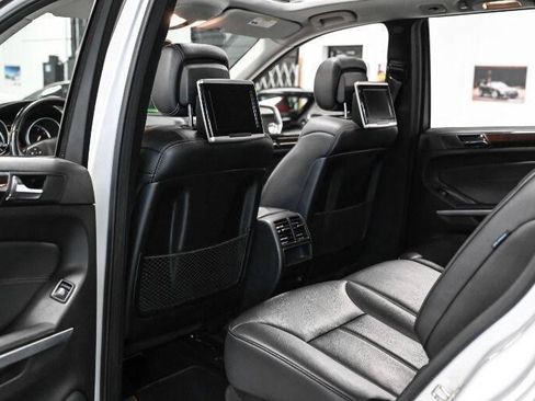 Used 2010 Mercedes-Benz GL 450 4MATIC image 20