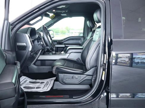 Used 2018 Ford F150 Raptor w/ Equipment Group 802A Luxury AWD/4WD image 15