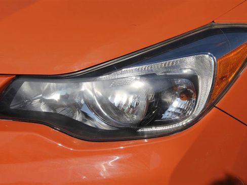 Used 2015 Subaru Crosstrek 2.0i Limited w/ Popular Package #2 AWD/4WD image 13