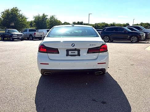 Used 2021 BMW 530i w/ Premium Package RWD image 6