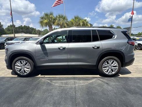 Used 2026 GMC Acadia Elevation w/ Elevation Premium Package FWD image 5