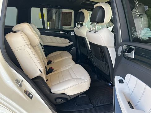 Used 2018 Mercedes-Benz GLS 63 AMG 4MATIC image 32