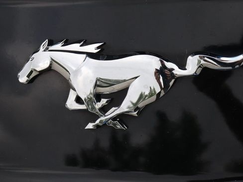 Used 2023 Ford Mustang Premium RWD image 29