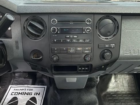 Used 2015 Ford F250 XL w/ Power Equipment Group RWD image 19