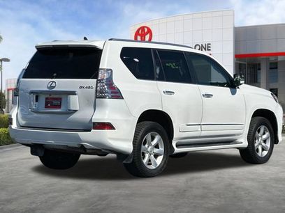 Used 2017 Lexus GX 460 w/ Navigation Package