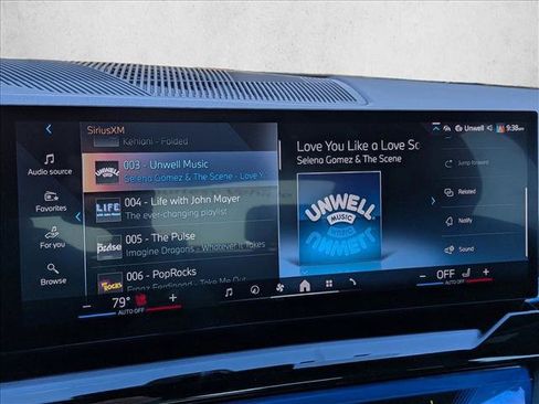 Certified 2025 BMW i5 xDrive40 w/ M Sport Package image 10