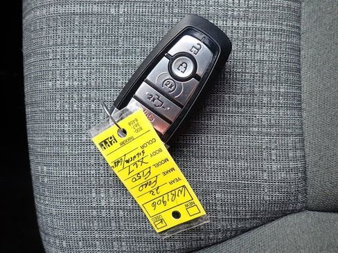 Certified 2022 Ford F150 XLT w/ Equipment Group 302A High image 30